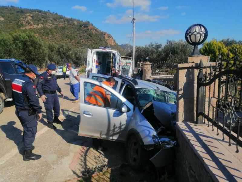 Ayvacık'ta Trafik Kazası: 3 Ölü 1 Ağır Yaralı