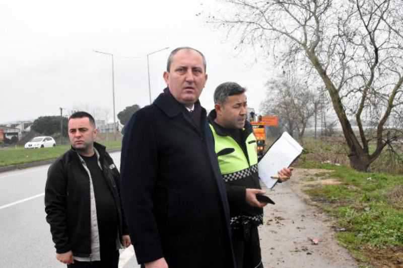 Yazar Kahraman Tazeoğlu, Biga’da Kaza Geçirdi