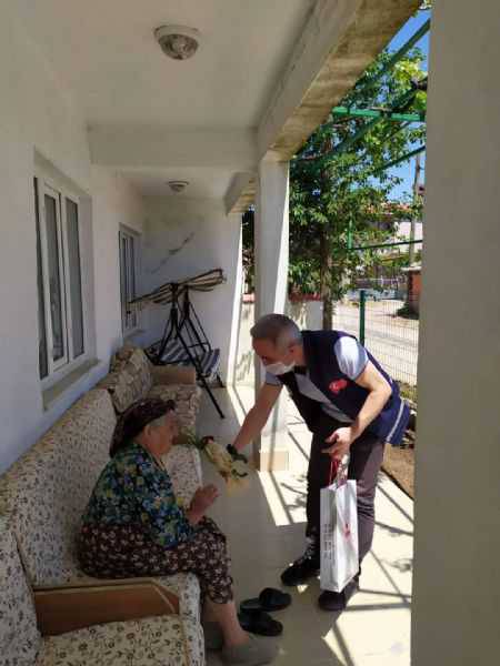 Kaymakam Gökdemir’den Anlamlı Ziyaret 