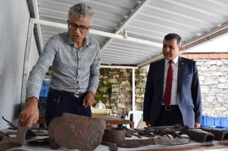Alexandria Troas'ta, Tarım Aletleri Dolu 1500 Yıllık Küp Bulundu