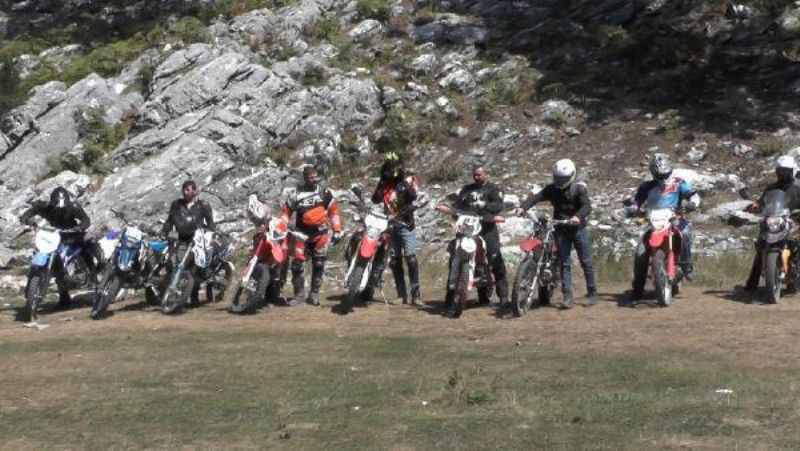 Motosiklet Tutkunlarından Kazdağları'nda Temizlik
