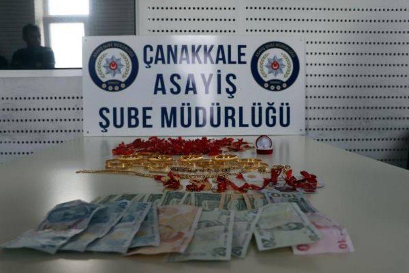 Küçük Kızı, FETÖ Tehdidiyle Kandırıp, 300 Bin Liralık Altını Çaldı