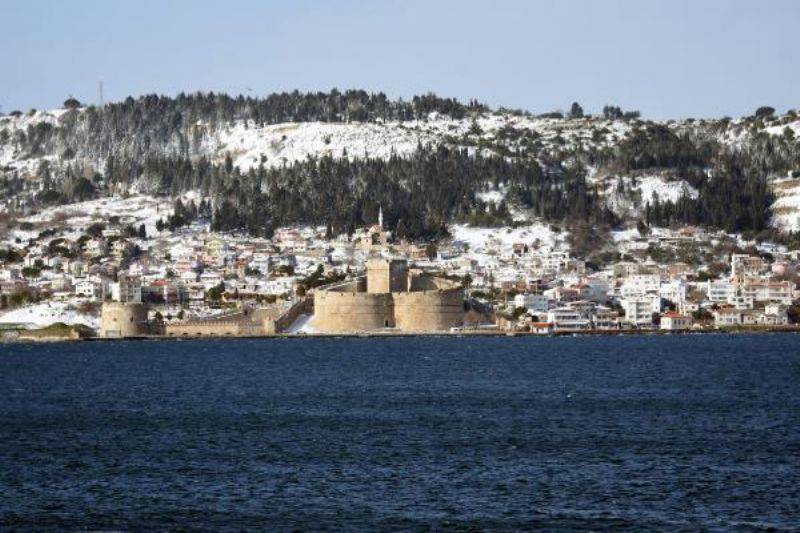 Çanakkale'de Kar Yağışı Sonrası Seyri Doyumsuz Manzaralar Oluştu