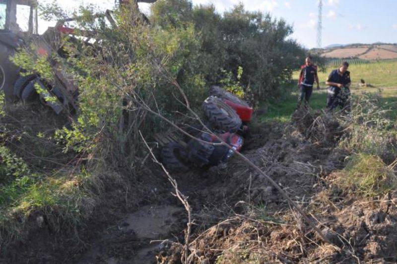 Traktörün Altında Kalan Suriyeli Hilef, Ağır Yaralandı