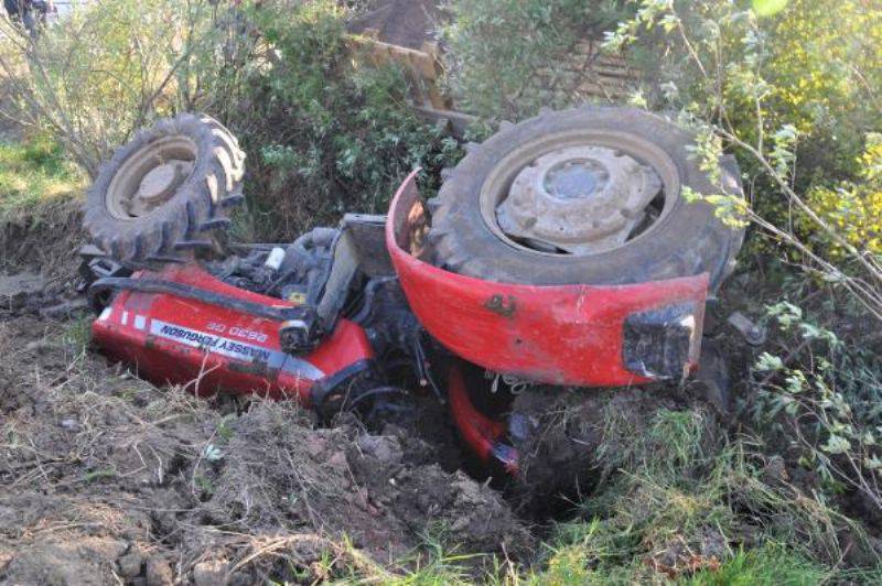 Traktörün Altında Kalan Suriyeli Hilef, Ağır Yaralandı