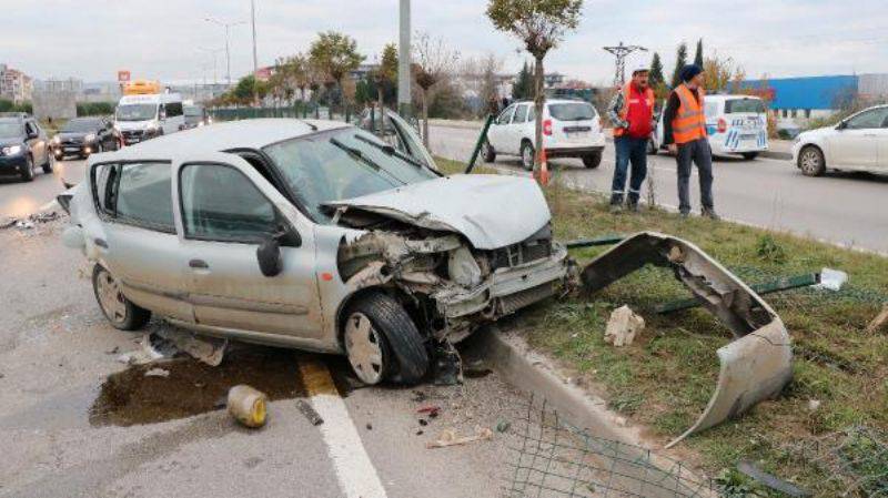 Çanakkale'de Zincirleme Kaza: 3 Yaralı