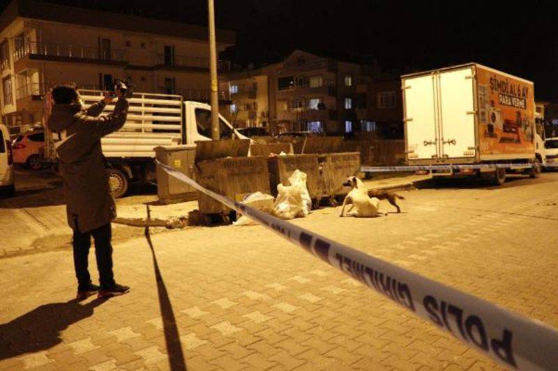 Çanakkale’de Çöp Konteynerine Terk Edilen Bebek Hayatını Kaybetti