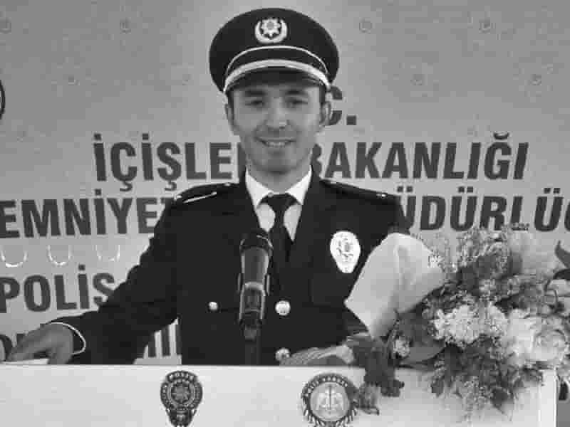 Göreve Giderken Trafik Kazası Geçiren Genç Komiser Şehit Oldu