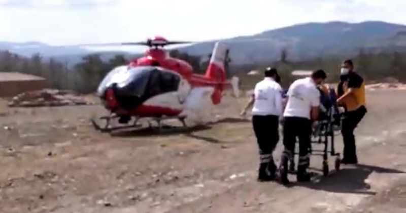 Üzerine Tomruk Düşmesiyle Yaralandı, Ambulans Helikopterle Sevk Edildi