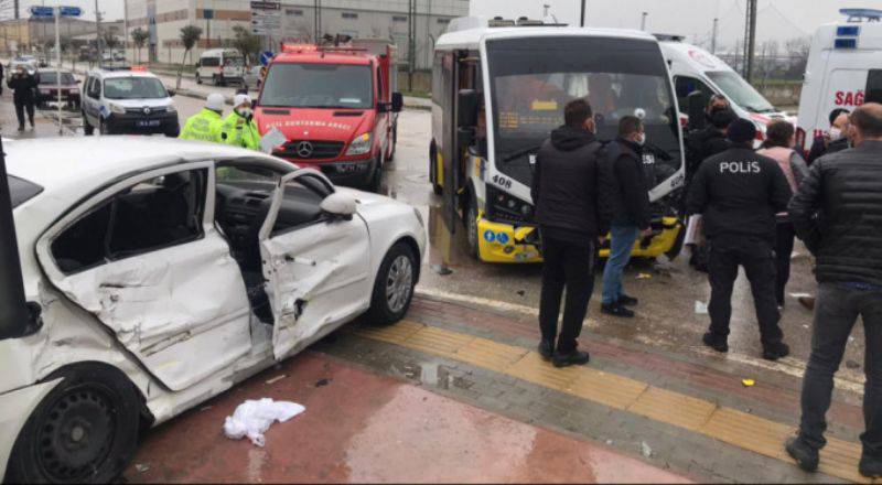 Çanakkale Orman Bölge Müdürü Trafik Kazası Geçirdi: 1 Ölü 6 Yaralı