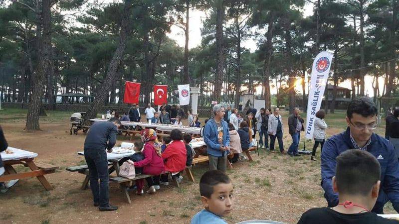 Türk Sağlık Sen Üyelerine Bayramiç'te İftar