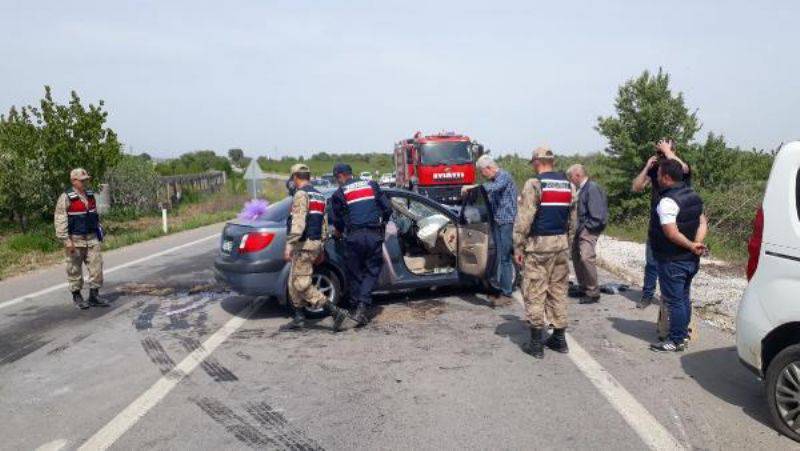 Gelini Almaya Giderken Kaza Yapan Damadın Bacağı Kırıldı