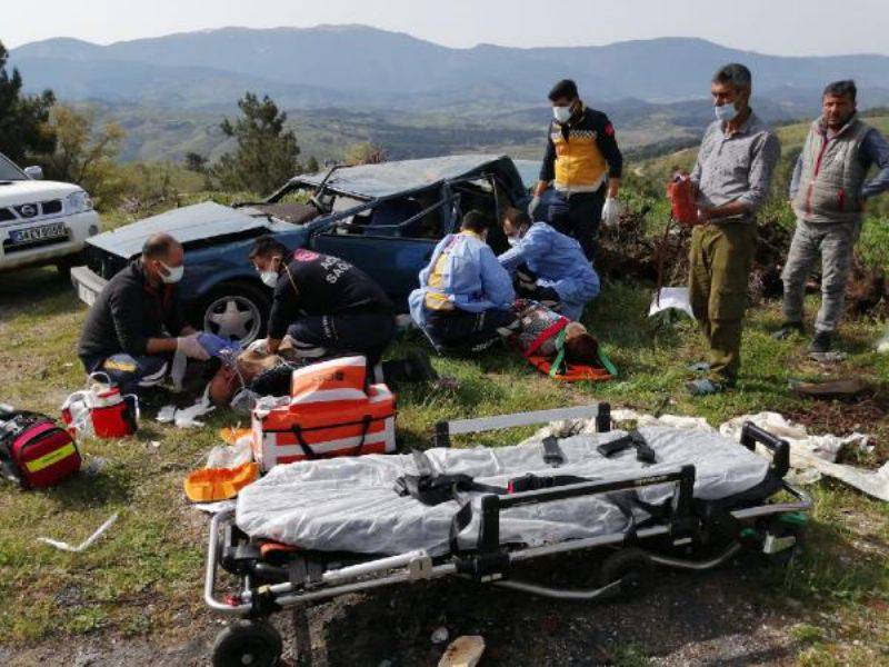 Otomobil Takla Attı; Sürücü Öldü, Eşi Ağır Yaralı