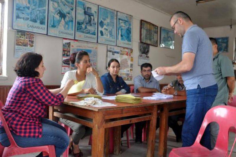 Muhtarlık Seçiminde Oylar yine Eşit Çıktı, Sonucu Kura Belirledi