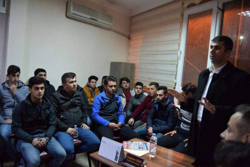Başkan Arslan, Gençlerle Buluştu 