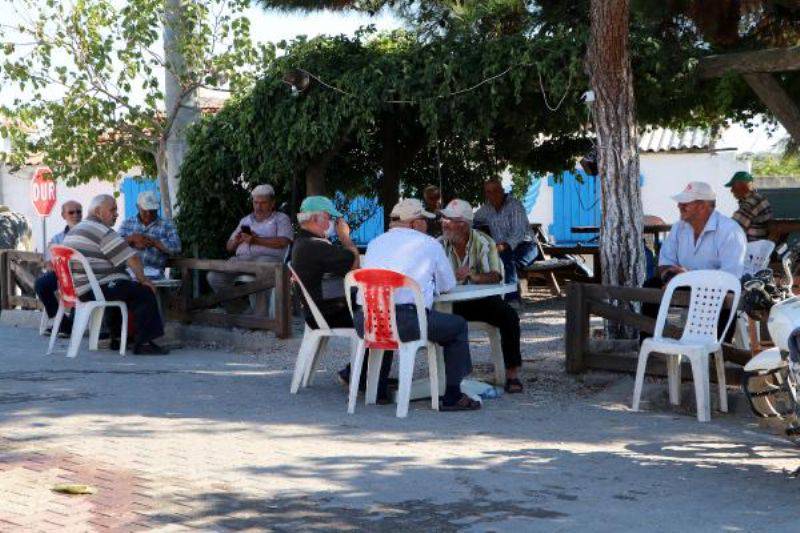 Çıplak Köyü Sakinlerinden 'Çıplaklar Kampı' Paylaşımına Tepki