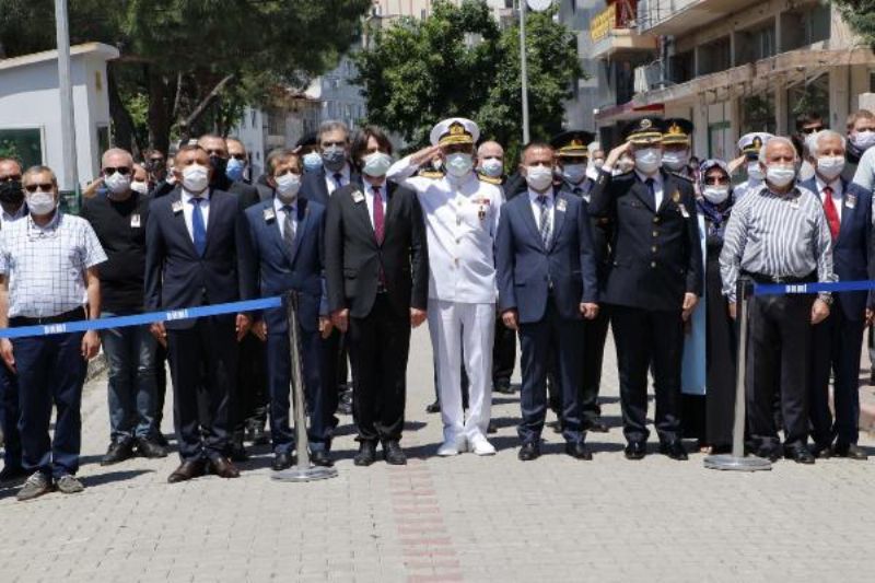 Çanakkale'de Trafik Kazasında Şehit Olan Polis Memuru İçin Tören