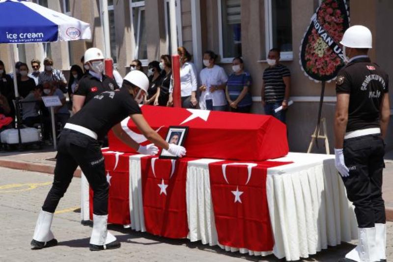 Çanakkale'de Trafik Kazasında Şehit Olan Polis Memuru İçin Tören