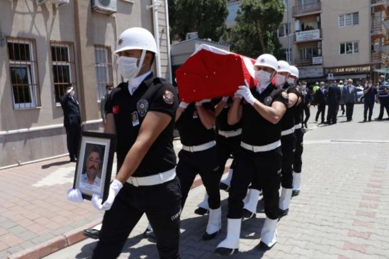 Çanakkale'de Trafik Kazasında Şehit Olan Polis Memuru İçin Tören