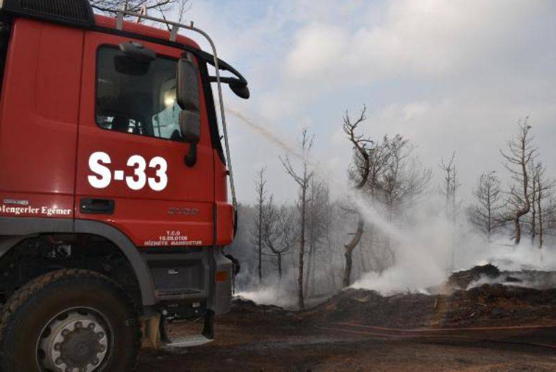 Gelibolu'da Tarlaları Yanan Köylülerin Üzüntüsü