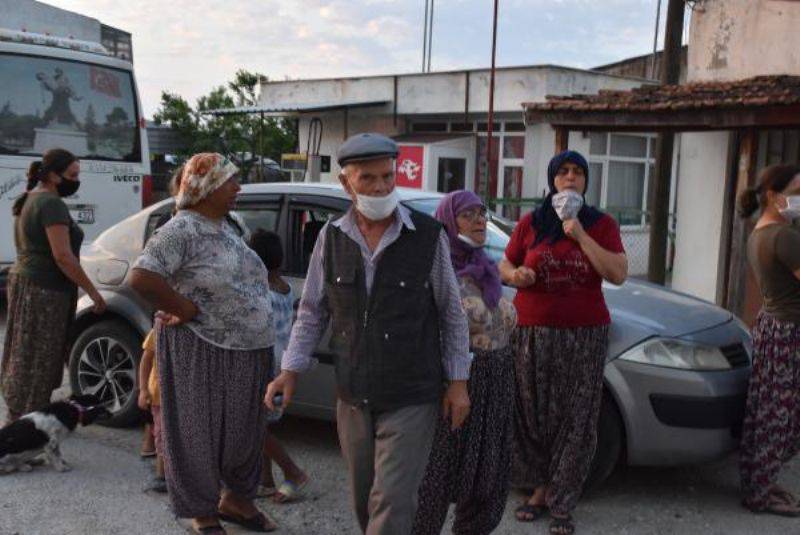 Çanakkale'deki Yangında Canlarını ve Hayvanlarını Son Anda Kurtardılar