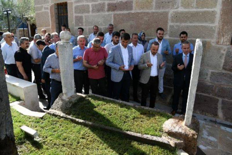 Bayramiç'te Restore Edilen Taşköprü Camii İbadete Açıldı