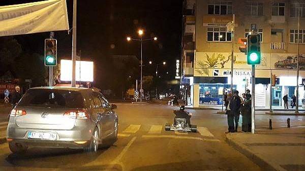 Go-Kart Aracıyla Trafiğe Çıktı, Patinaj Yaparak Sürücüleri Korkuttu