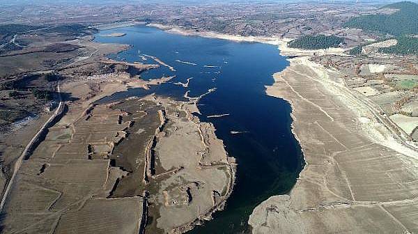 'Bin Pınarlı İda'dan Beslenen Bayramiç Barajı Kuruma Noktasına Geldi