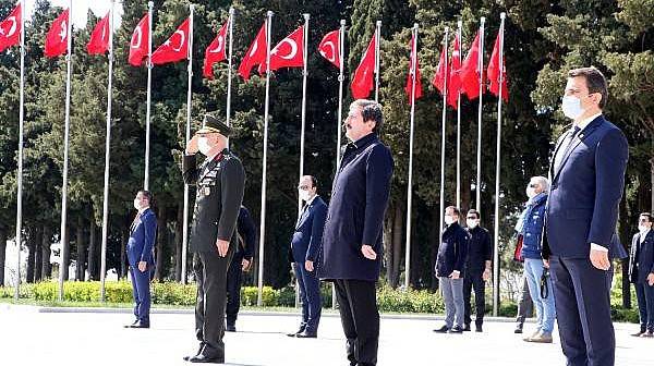 Çanakkale Kara Savaşları'nın 105'inci Yılında Şehitler Anıldı