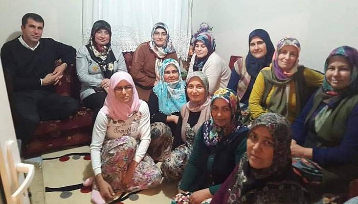Bayramiç'te 'Çat-Kapı' Mahalle Gezisi