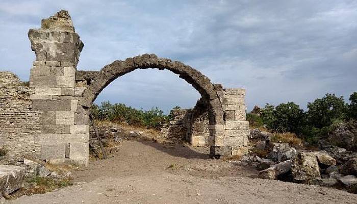 'Troya Kültür Rotası Projesi'nin Saha Çalışmaları Başladı