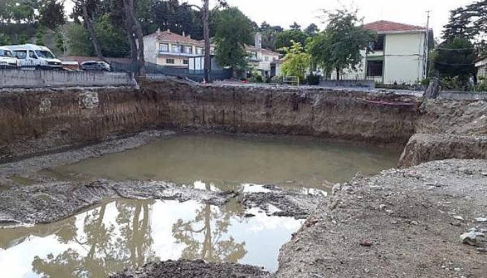 Temeldeki Su Kesilmeyince Hükümet Konağı İnşaatında Çalışma Durdu