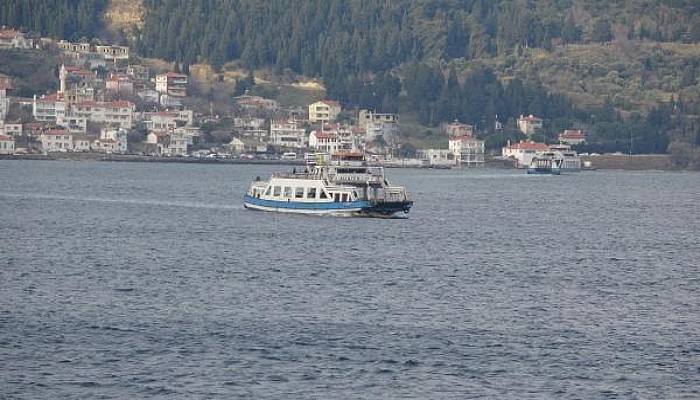 Gökçeada’ya Bazı Feribot Seferleri İptal Edildi