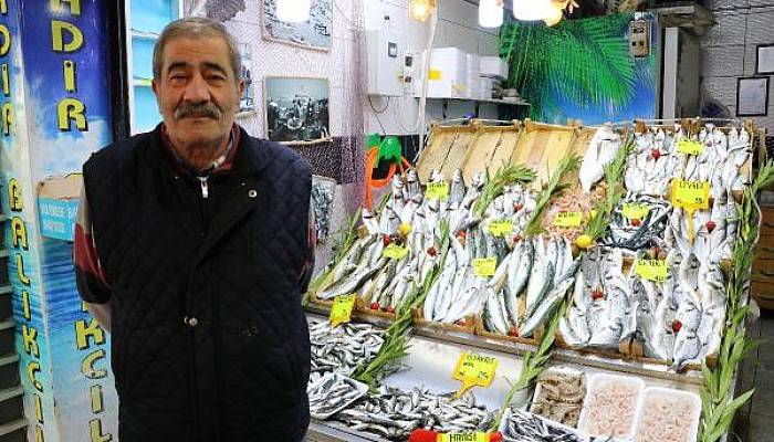 Balıkçılar ve Vatandaşlar Balık Sezonundan Umduğunu Bulamadı