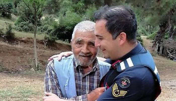 Kayıp Alzheimer Hastası Ormanda Bulundu