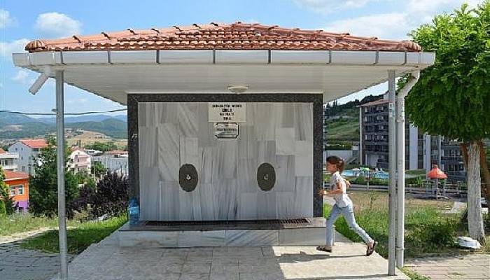 Biga'da Tatlı Su Çeşmelerinin Bakım ve Temizliği Yapıldı