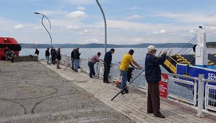 Çanakkale'de Olta Balıkçılığı Yasağı Kalktı