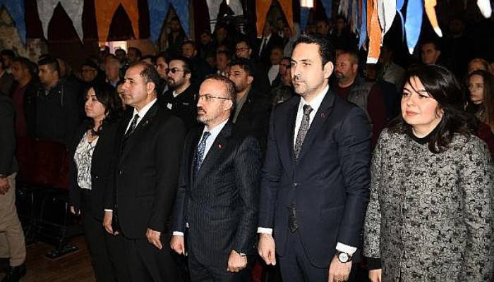 AK Partili Turan: 100 Belediye Başkanı AK Parti’ye Geçecek