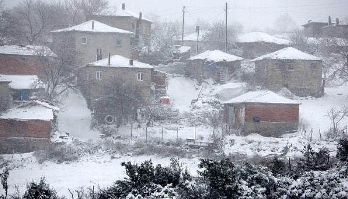 Yüksek Kesimlerinde Kar Yağışı Etkili Oldu