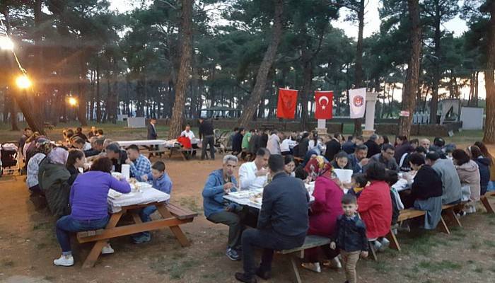 Türk Sağlık Sen Üyelerine Bayramiç'te İftar