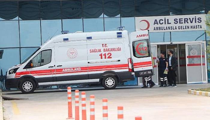 Öğrenci Yurdunda Yemekten Zehirlendikleri Şüphesiyle 47 Kişi Tedaviye Alındı