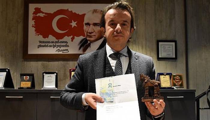 Tahta Troya Atı İçin İspanya'dan Gönderilen 25 Euroyla 15 Fidan Dikilecek