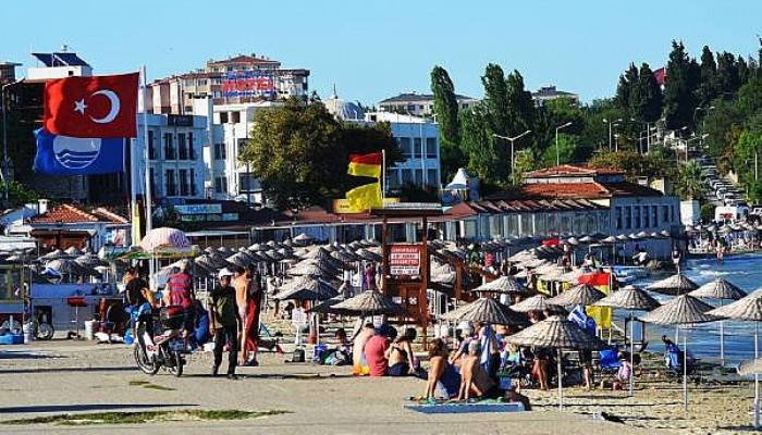 Gelibolu Halk Plajı Bayramda Dolup, Taştı