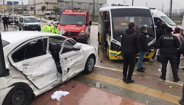 Çanakkale Orman Bölge Müdürü Trafik Kazası Geçirdi: 1 Ölü 6 Yaralı