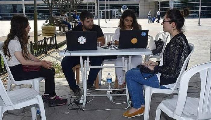 Biga Belediyesi'nden, Öğrencilere Ücretsiz YKS Tercih Hizmeti