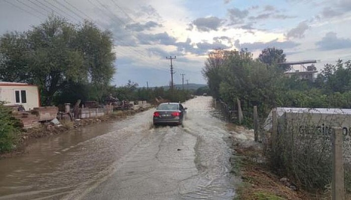 Çanakkale’de Sağanak Yaşamı Olumsuz Yönde Etkiledi