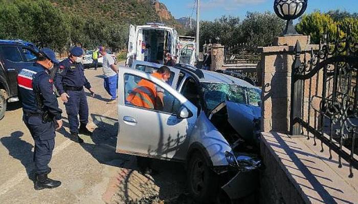 Ayvacık'ta Trafik Kazası: 3 Ölü 1 Ağır Yaralı