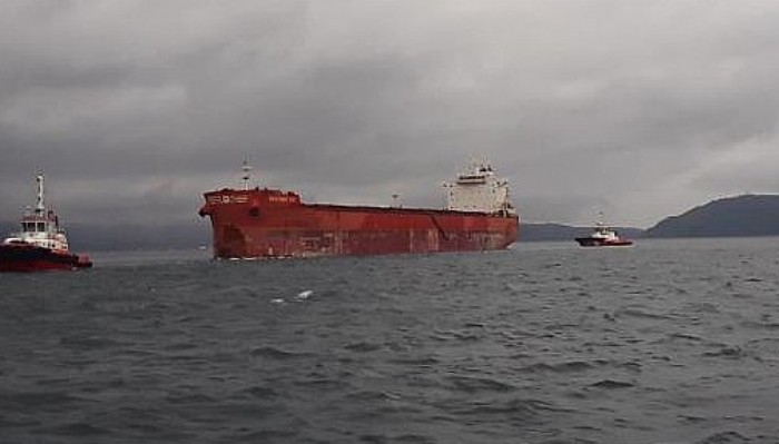 Çanakkale Boğazı'nda Kuru Yük Gemisi Makine Arızası Yaptı