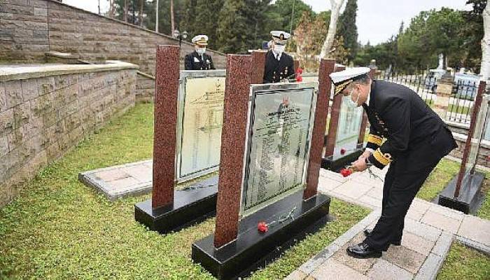 Çanakkale'de, Dumlupınar Denizaltısı Şehitleri Anıldı