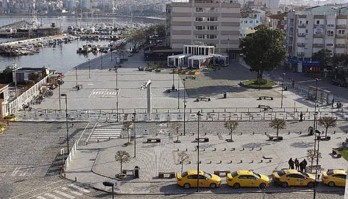 Çanakkale’de Kordon Boyu Polis Barikatlarıyla Kapatıldı